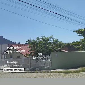  Casa de Férias 261 - Casa De Armacao De Itapocoroi - Próximo Ao Parque Beto Carrero World Brasil