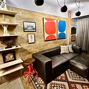 Saint Moritz Express Flat Particular Com Garagem, Estilo Industrial No Coração De Apartamento